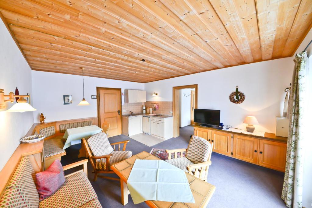 Gaestehaus Heimgarten Bad Wiessee Bilik gambar
